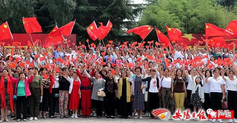 900亿黄金巨头放大招！山东黄金拟斥资上百亿买矿
