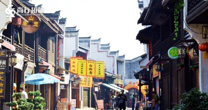 班母佤族织锦:拥抱新设计 新平台 新市场